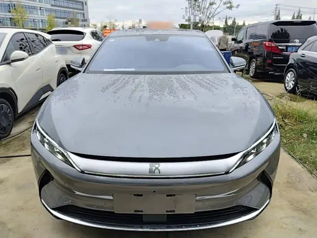 BYD Han — Фото автомобиля 2