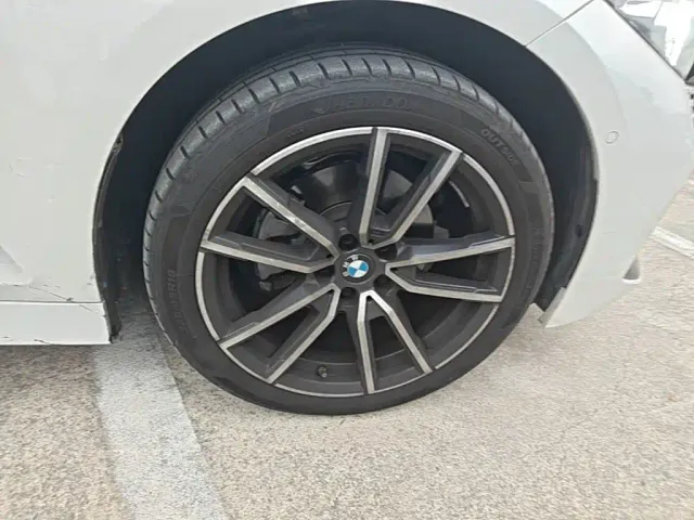 BMW 3 Series — Фото автомобиля 11