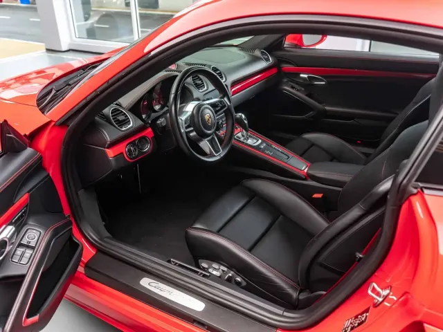 Porsche 718 — Фото автомобиля 8