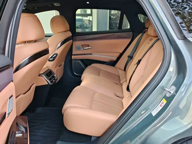 BYD Han L — Фото автомобиля 5