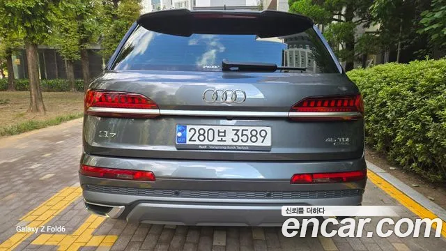 Audi Q7 4M — Фото автомобиля 5