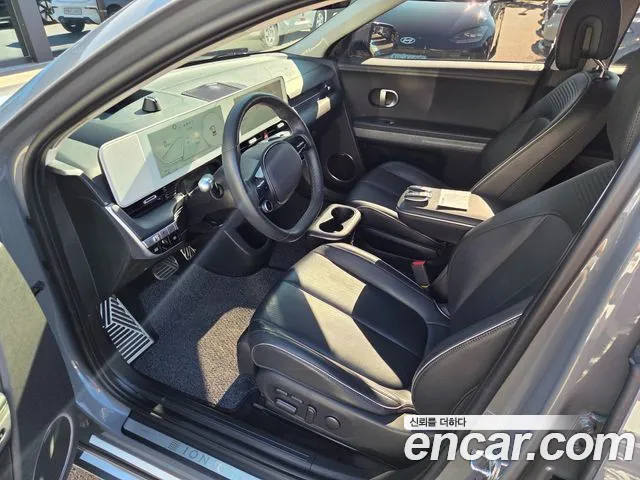 Hyundai Ioniq 5 — Фото автомобиля 10