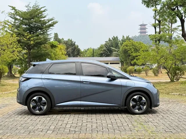 BYD Dolphin — Фото автомобиля 19