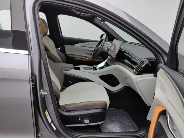 BYD Song Pro — Фото автомобиля 23