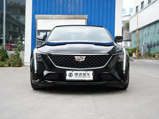 Cadillac CT5 — Фото автомобиля 2