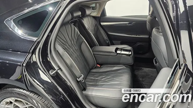 Genesis G80 RG3 — Фото автомобиля 11