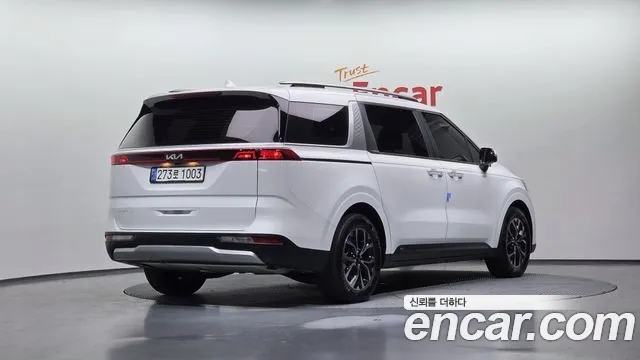 Kia Canival Carnival 4 поколение Дизель 9 мест Prestige — Фото автомобиля 2