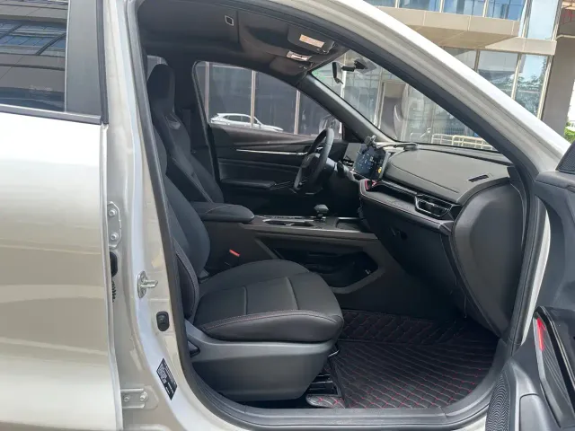Changan X5 Plus — Фото автомобиля 11