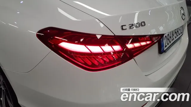 Mercedes-Benz C-Class — Фото автомобиля 12