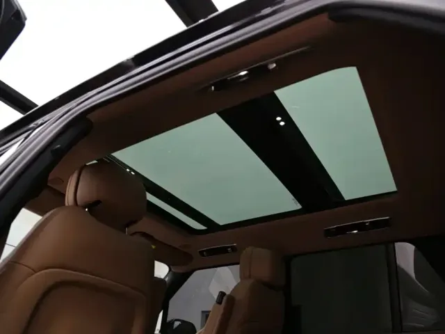 Land Rover Range Rover — Фото автомобиля 20