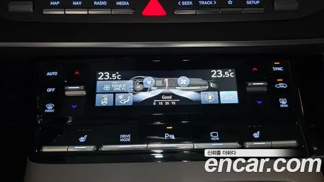 Hyundai Grandeur (New) Hybrid — Фото автомобиля 10