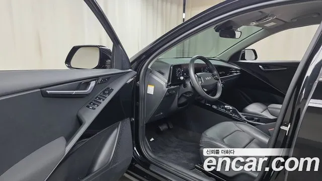 Kia Niro Niro (New) — Фото автомобиля 14