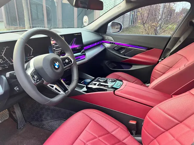 BMW 5 Series — Фото автомобиля 4