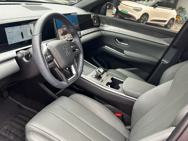 BYD Song Pro — Фото автомобиля 10