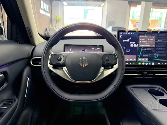 Leapmotor A10 — Фото автомобиля 8