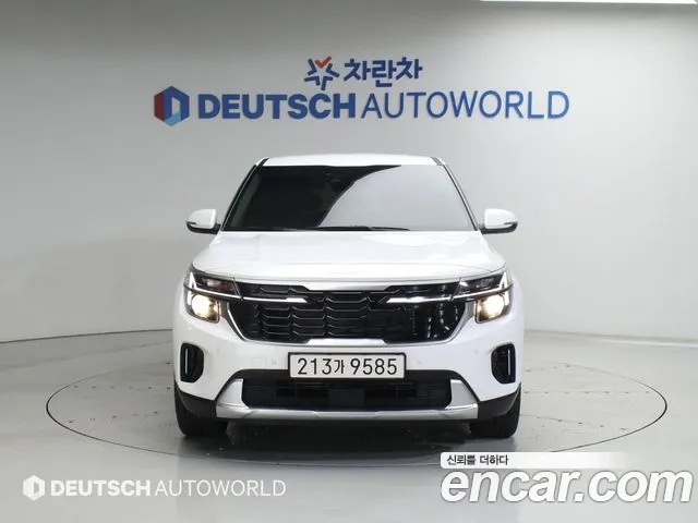 Kia Seltos Новый Seltos Бензин 2.0 2WD — Фото автомобиля 3