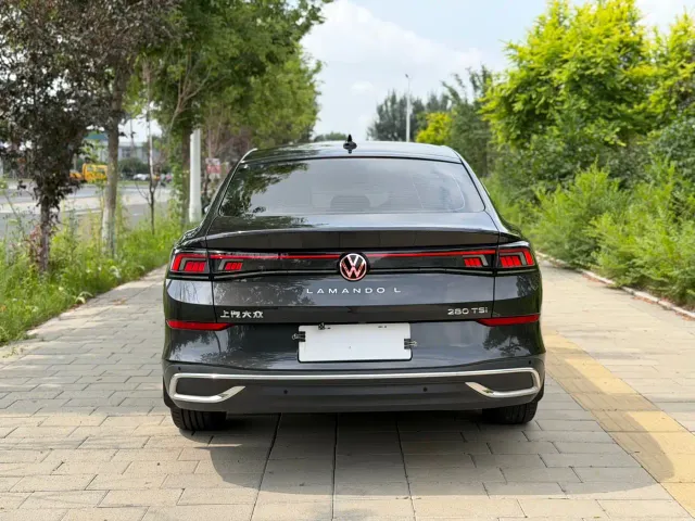 Volkswagen Lamando — Фото автомобиля 24