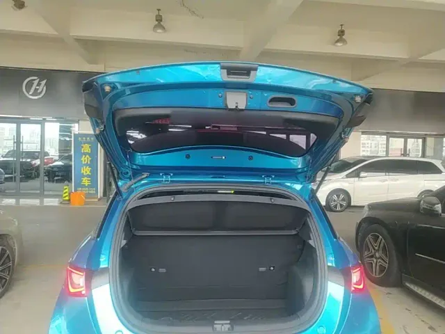 BYD Dolphin — Фото автомобиля 18