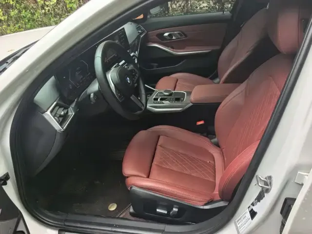 BMW 3 Series — Фото автомобиля 8