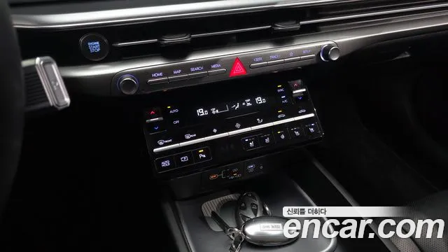 Hyundai Grandeur GN7 — Фото автомобиля 17