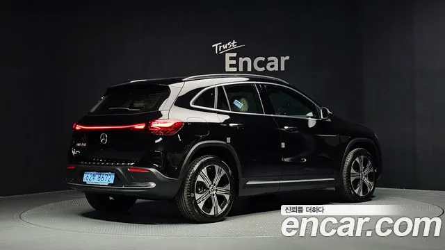Mercedes-Benz EQA H243 — Фото автомобиля 2