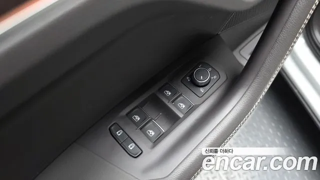 Volkswagen Touareg Touareg 3 поколение 3.0 TDI Prestige — Фото автомобиля 23