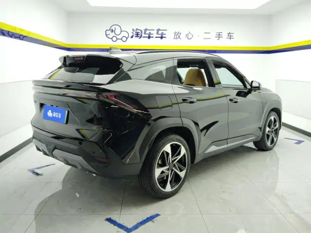 Geely Galaxy L7 — Фото автомобиля 3
