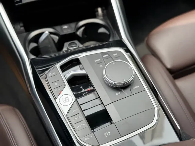BMW 3 Series — Фото автомобиля 13