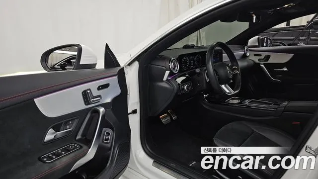 Mercedes-Benz CLA-Class — Фото автомобиля 10