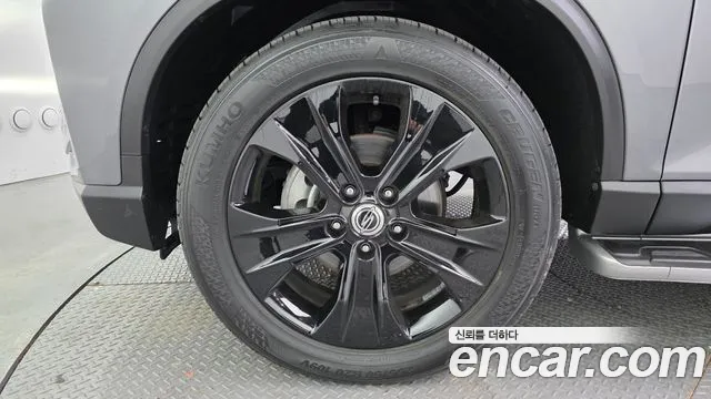 KG_Mobility_Ssangyong Rexton All Rexton Дизель 2.2 4WD — Фото автомобиля 5