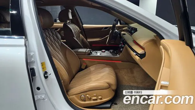 Genesis G80 Бензин 3.5 турбо AWD — Фото автомобиля 10