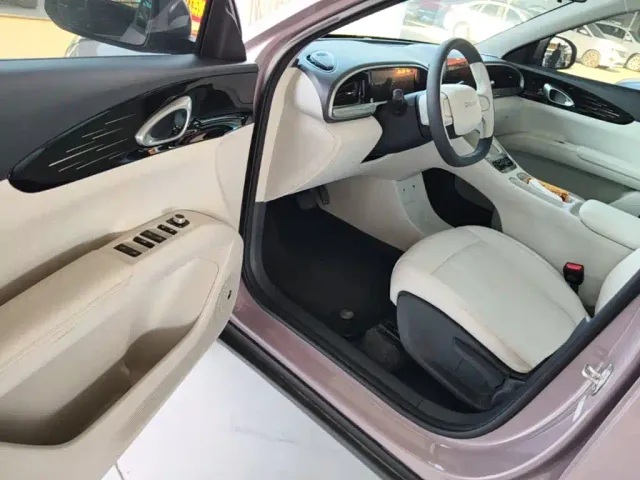 Geely Starry Wish — Фото автомобиля 15
