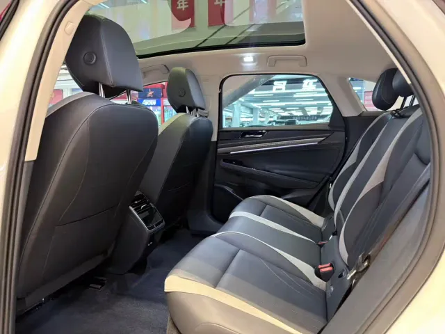 Volkswagen ID.7 Vizzion — Фото автомобиля 8