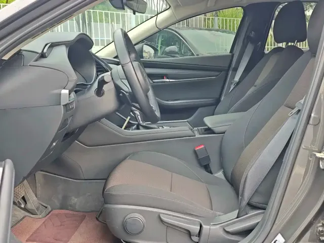 Mazda Mazda3 Axela 2023 2.0L Auto Zhixuan — Фото автомобиля 5