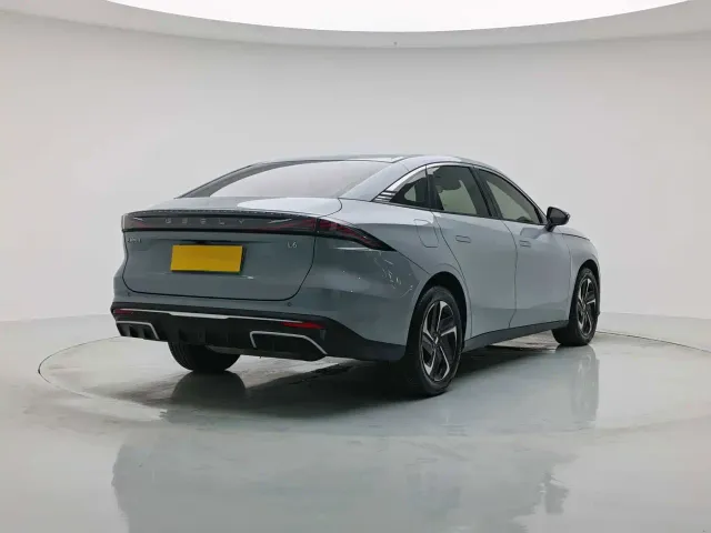 Geely Galaxy L6 — Фото автомобиля 5