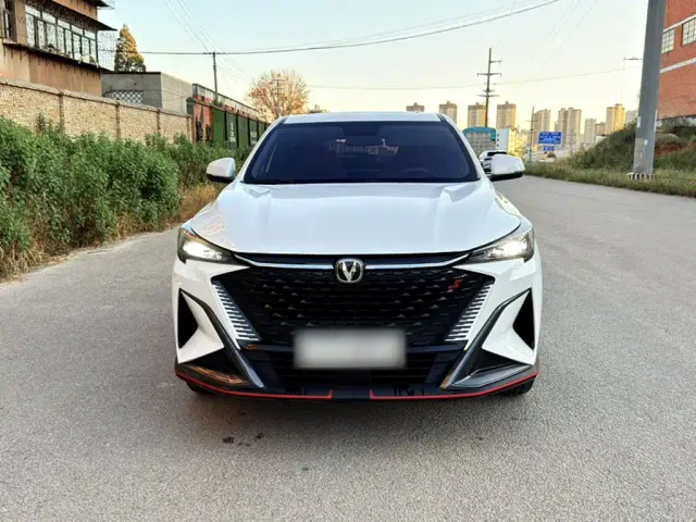 Changan X5 Plus — Фото автомобиля 22