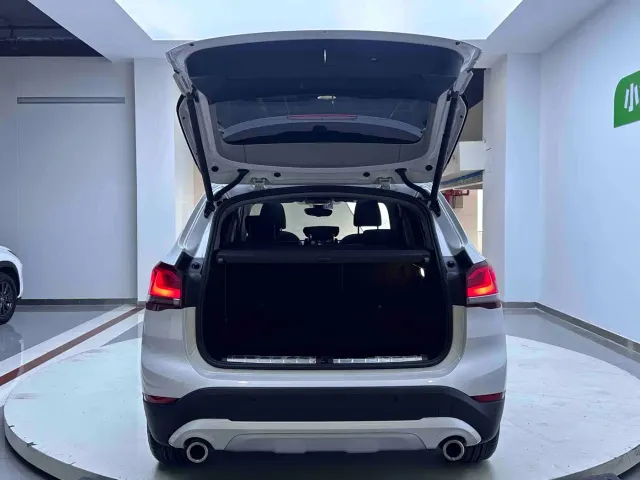 BMW X1 — Фото автомобиля 20