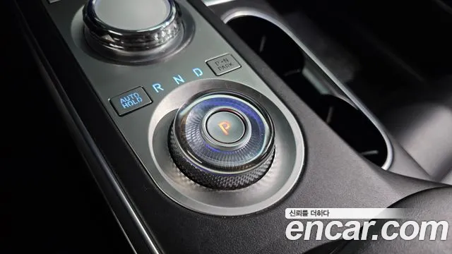 Genesis GV70 Electrified — Фото автомобиля 12