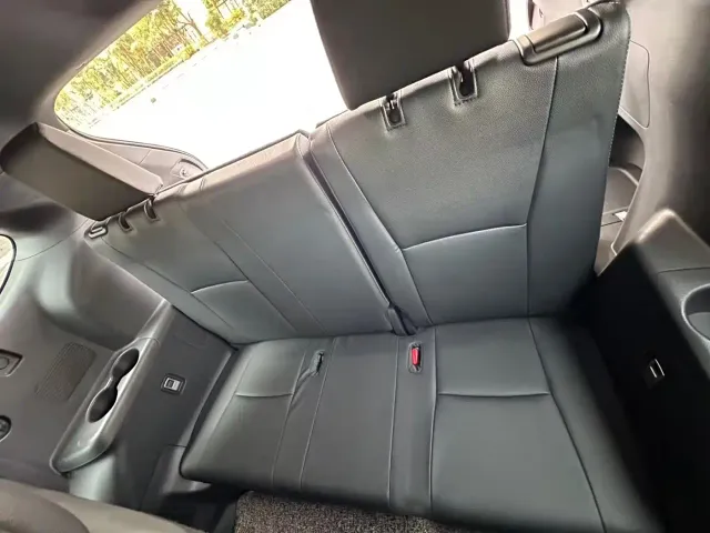 Toyota Crown Kluger — Фото автомобиля 13