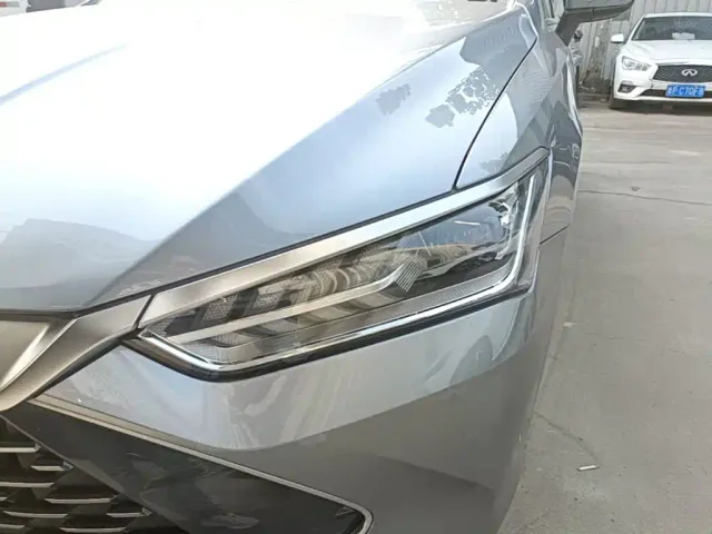 BYD Qin PLUS — Фото автомобиля 23