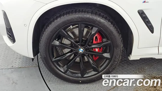 BMW X4 xDrive20i M Sport Pro Special Edition — Фото автомобиля 5