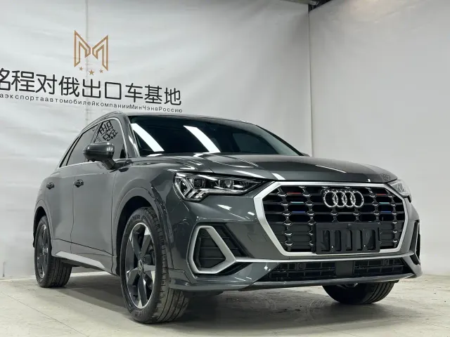 Audi Q3 — Фото автомобиля 3