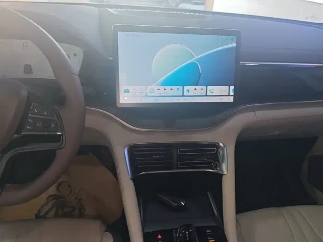 BYD Song PLUS — Фото автомобиля 12