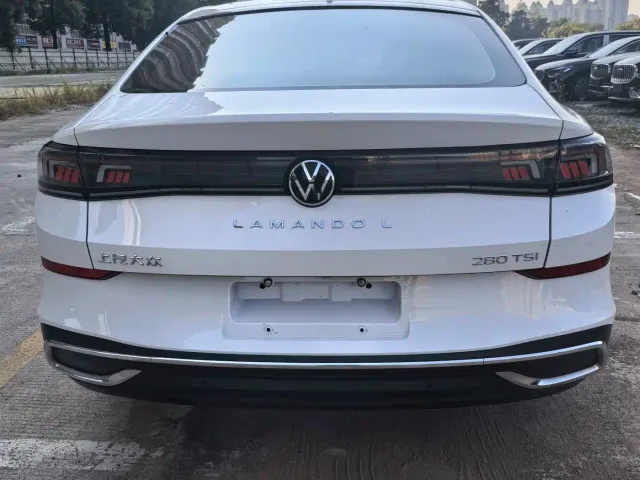 Volkswagen Lamando — Фото автомобиля 5