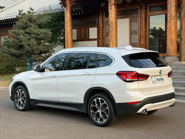 BMW X1 — Фото автомобиля 6