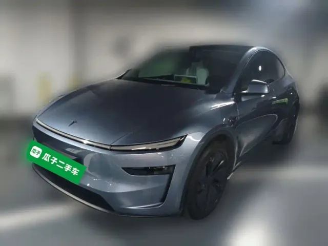 Фотография автомобиля — Tesla Model Y