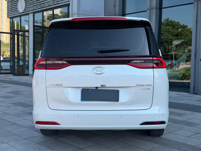 GAC Trumpchi M6 — Фото автомобиля 5
