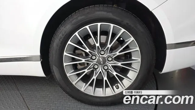 Genesis G80 RG3 — Фото автомобиля 6