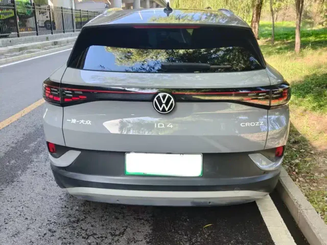 Volkswagen ID.4 Crozz — Фото автомобиля 4