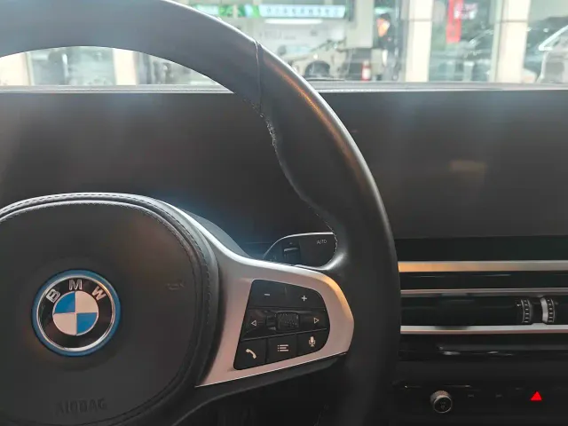 BMW i3 — Фото автомобиля 4